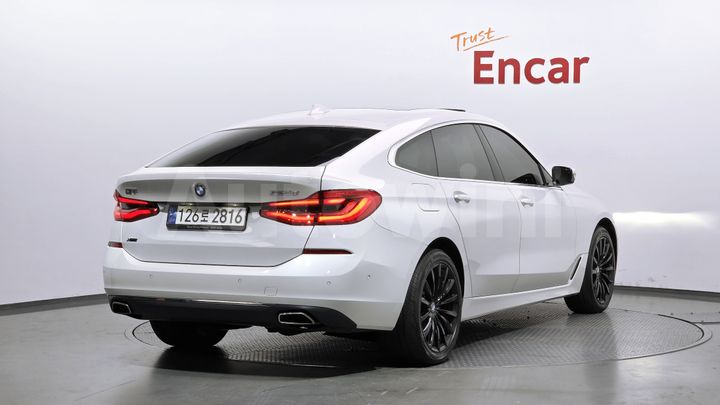 BMW 6 Series 2023 — 2