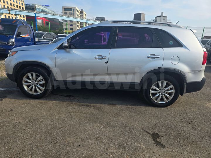 Kia Sorento 2010 — 2