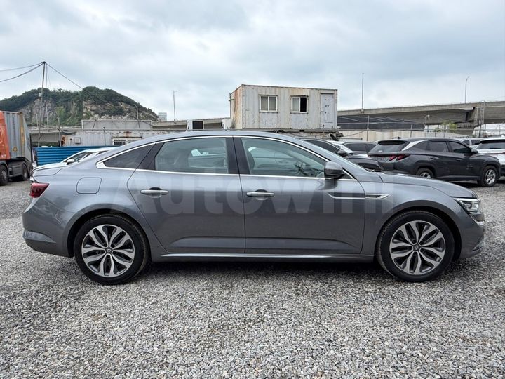 Renault SM6 2016 — 5