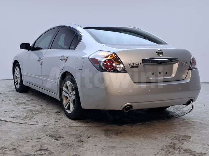 Nissan Altima 2012 — 4