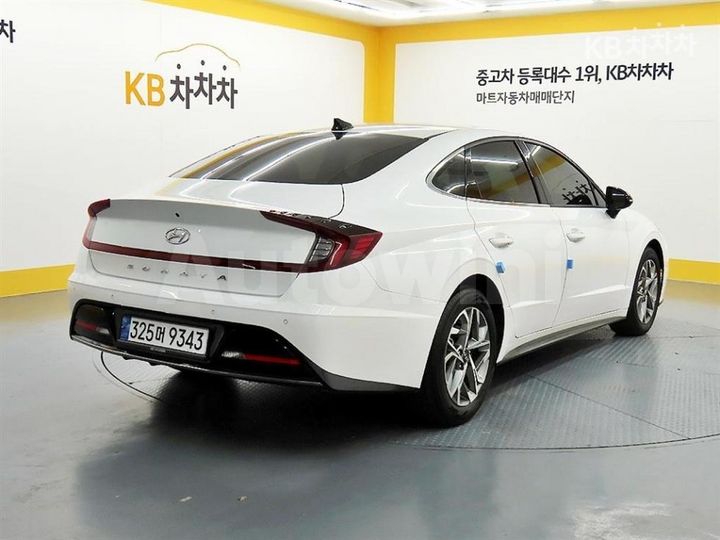 Hyundai Sonata 2022 — 4