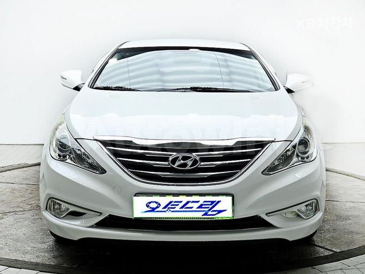 Hyundai Sonata 2014 KMHEC41LBEA606550 — 2