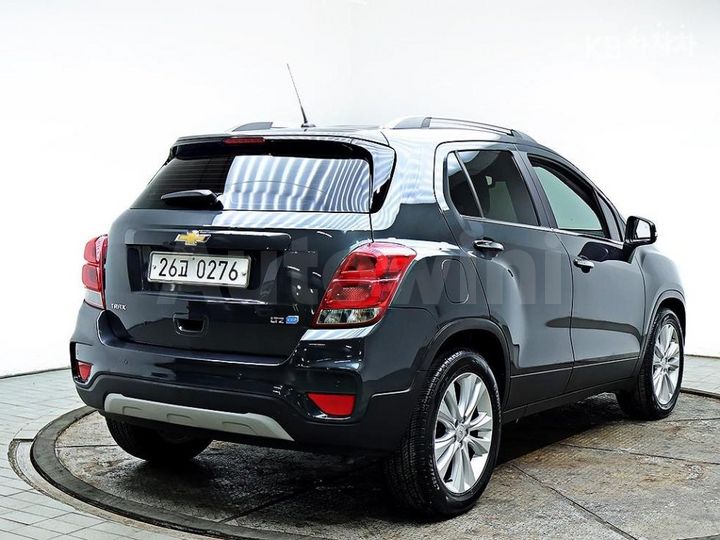 Chevrolet Trax 2017 KLABA76CDHB063636 — 4