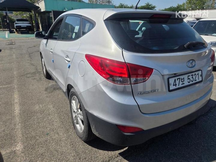Hyundai Tucson 2011 KMHJT81VDBU223720 — 3