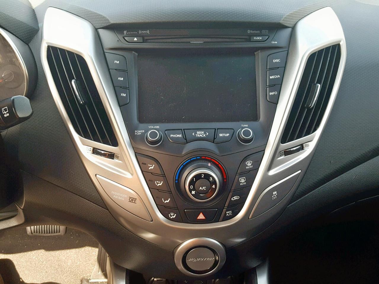 Hyundai Veloster 2015 — 10