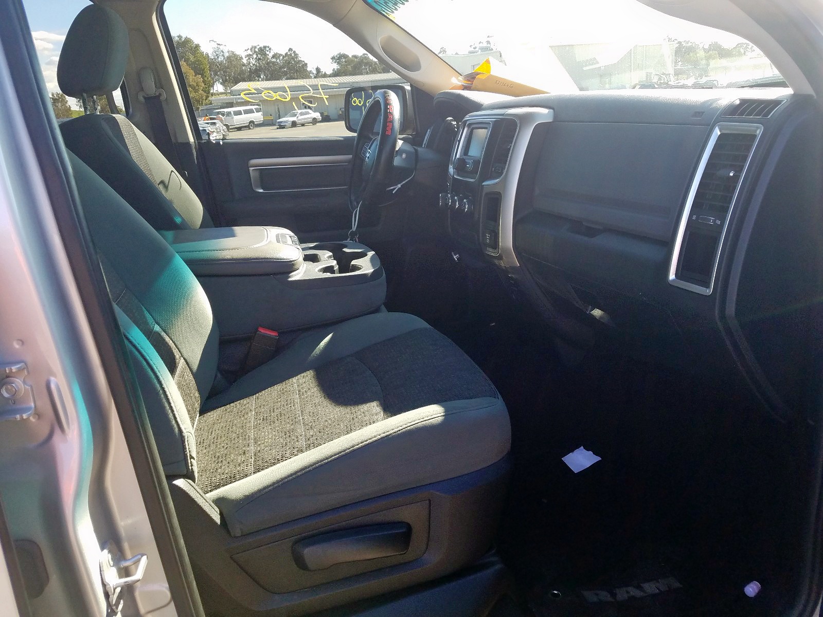 RAM 1500 2014 — 6