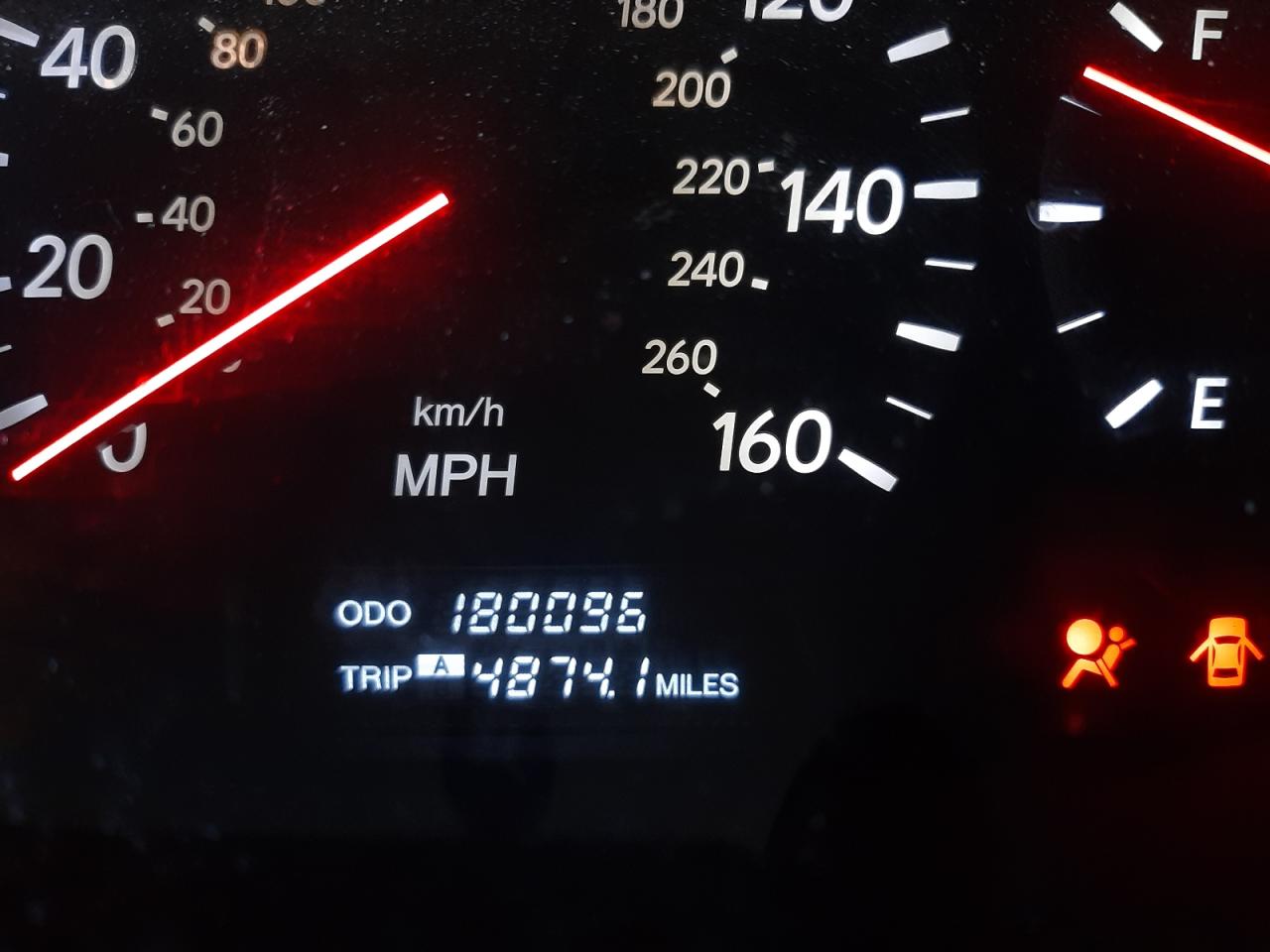 LEXUS LS 2002 — 8