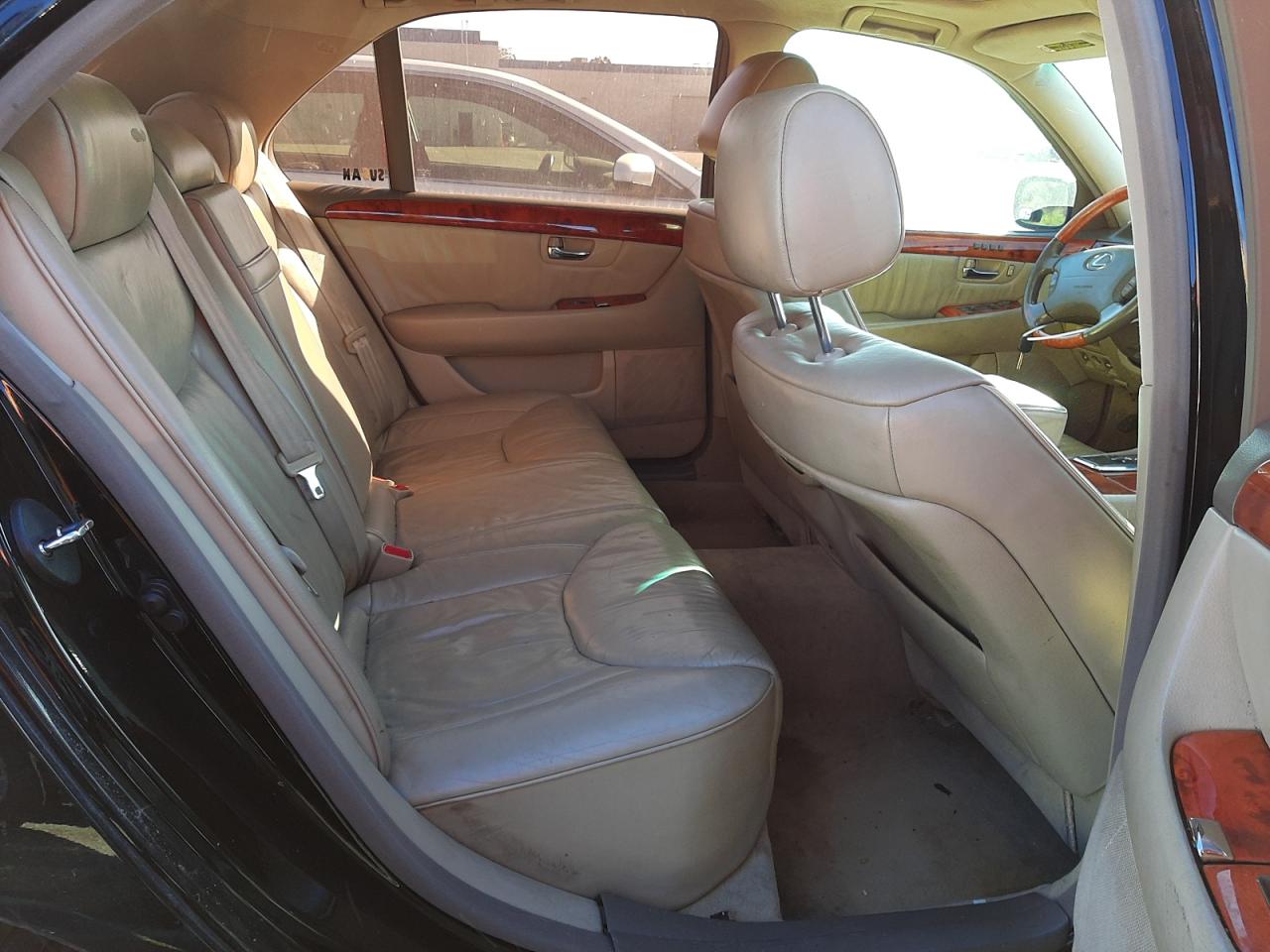 LEXUS LS 2002 — 6