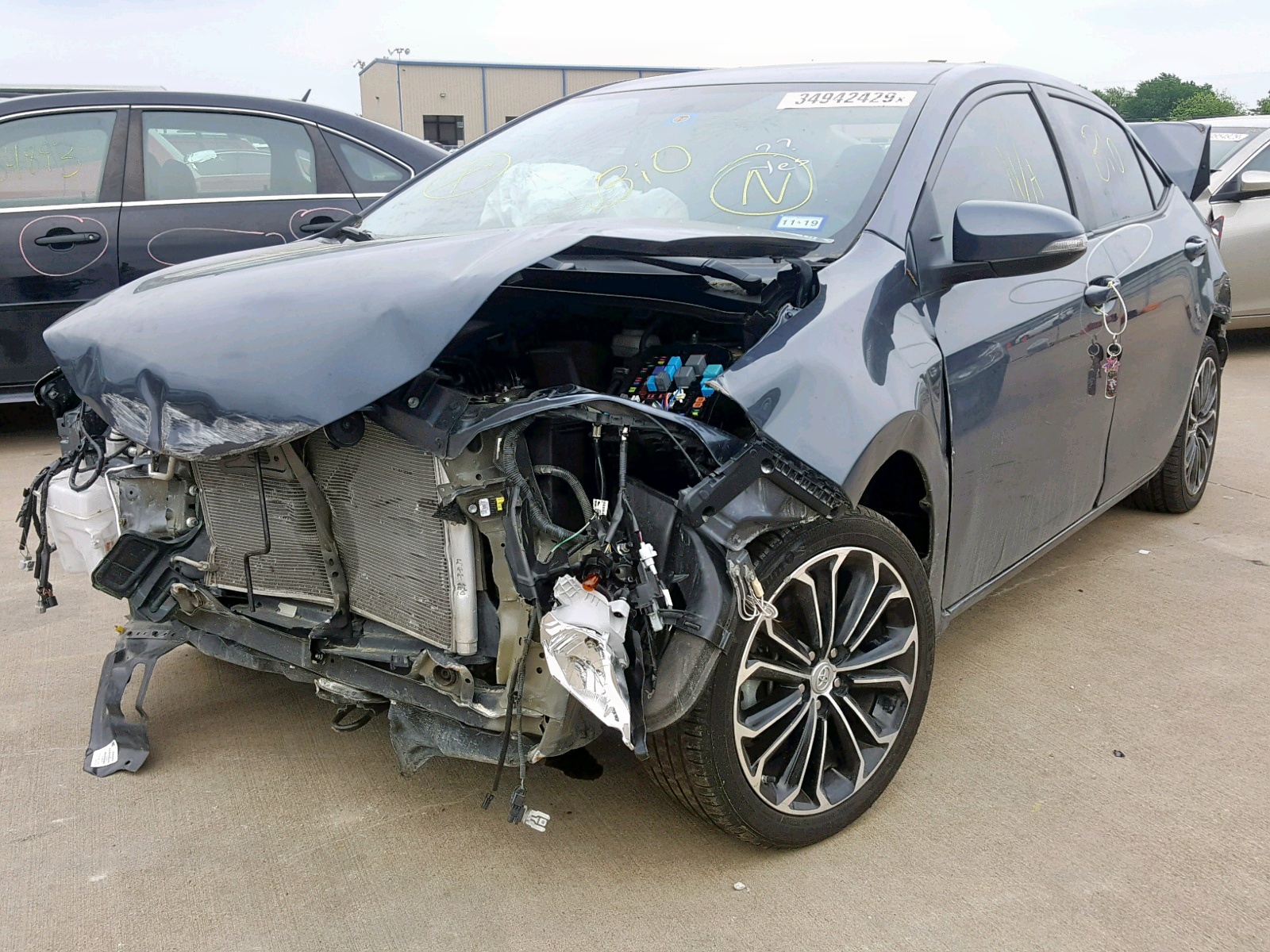 Toyota Corolla 2016 — 3