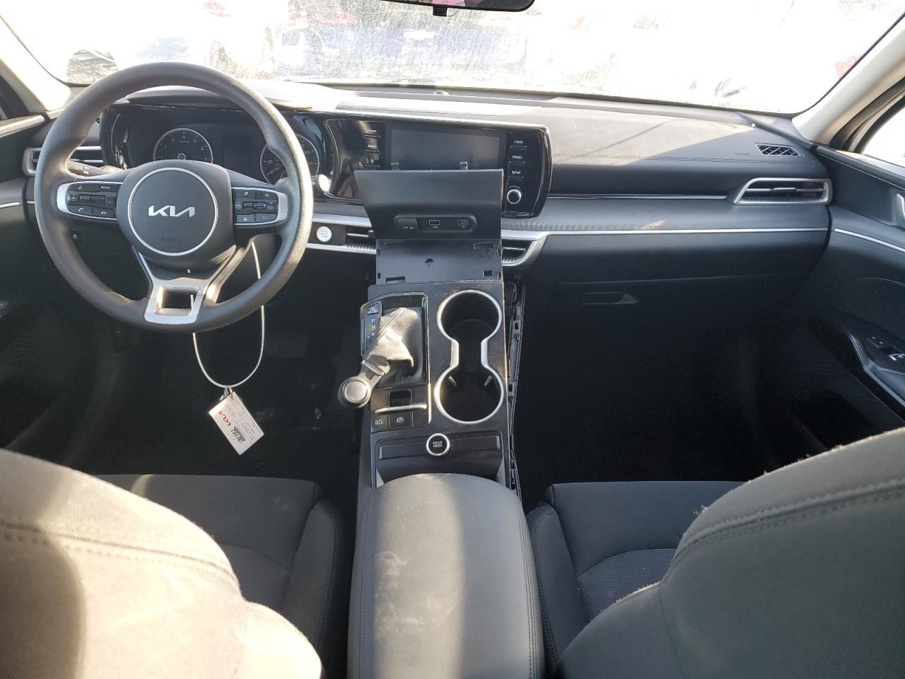 Kia K5 2022 — 8
