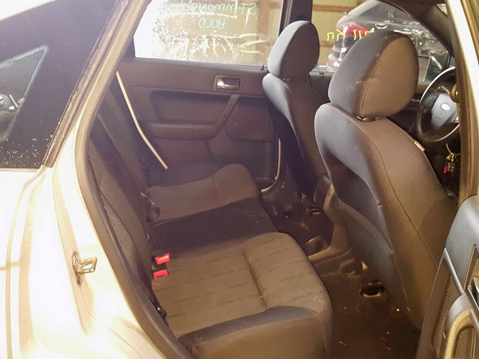 Ford Focus 2011 — 7
