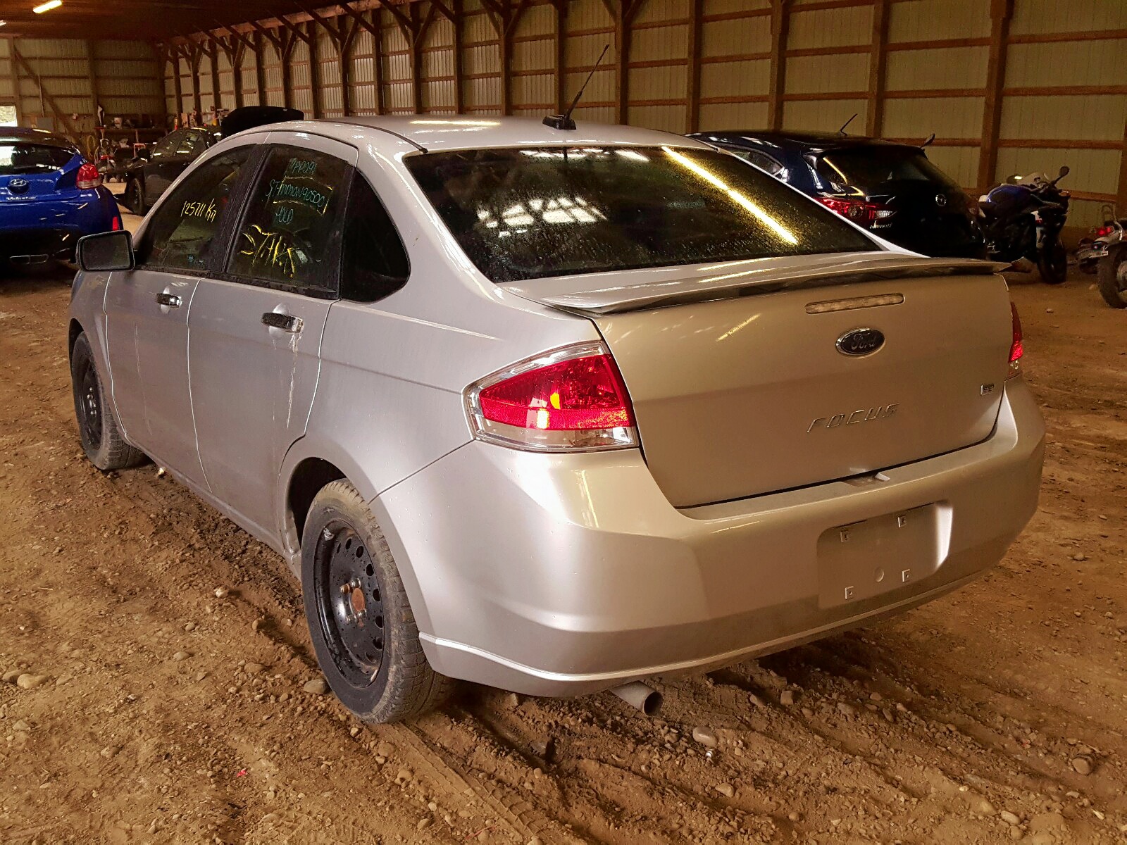 Ford Focus 2011 — 4