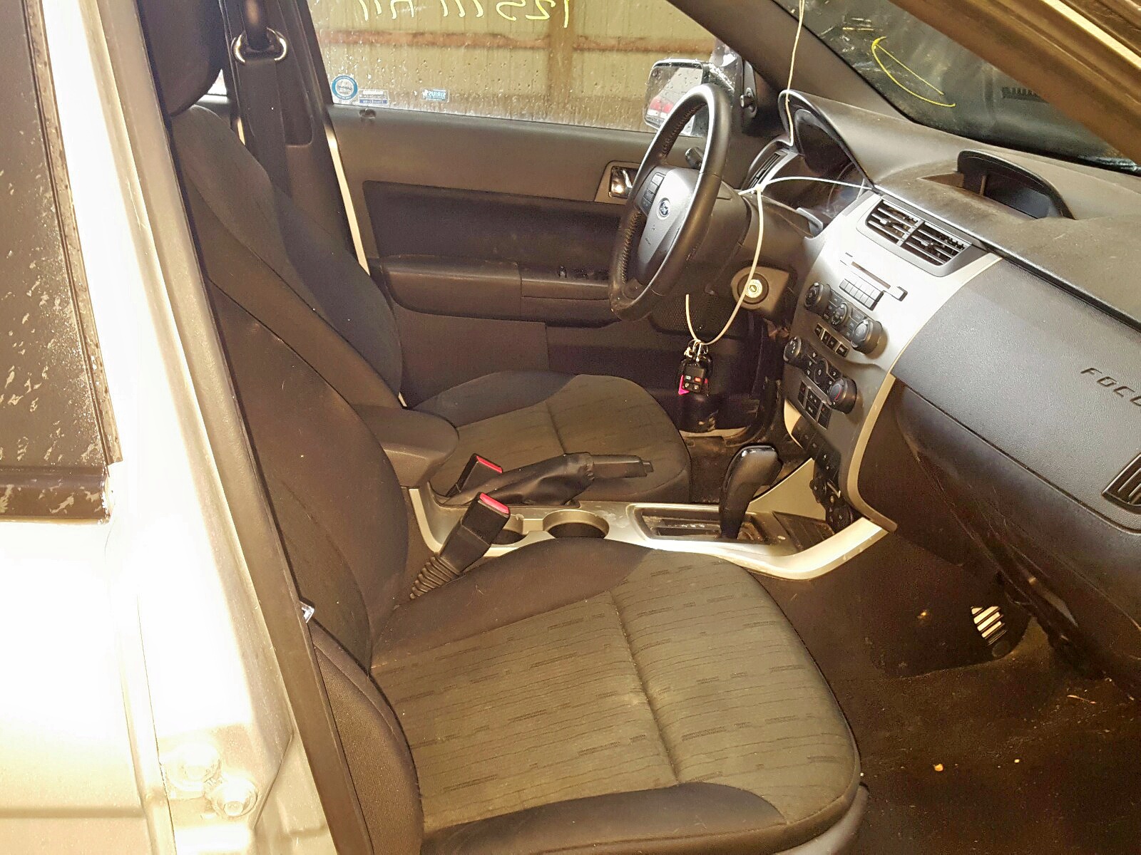 Ford Focus 2011 — 6