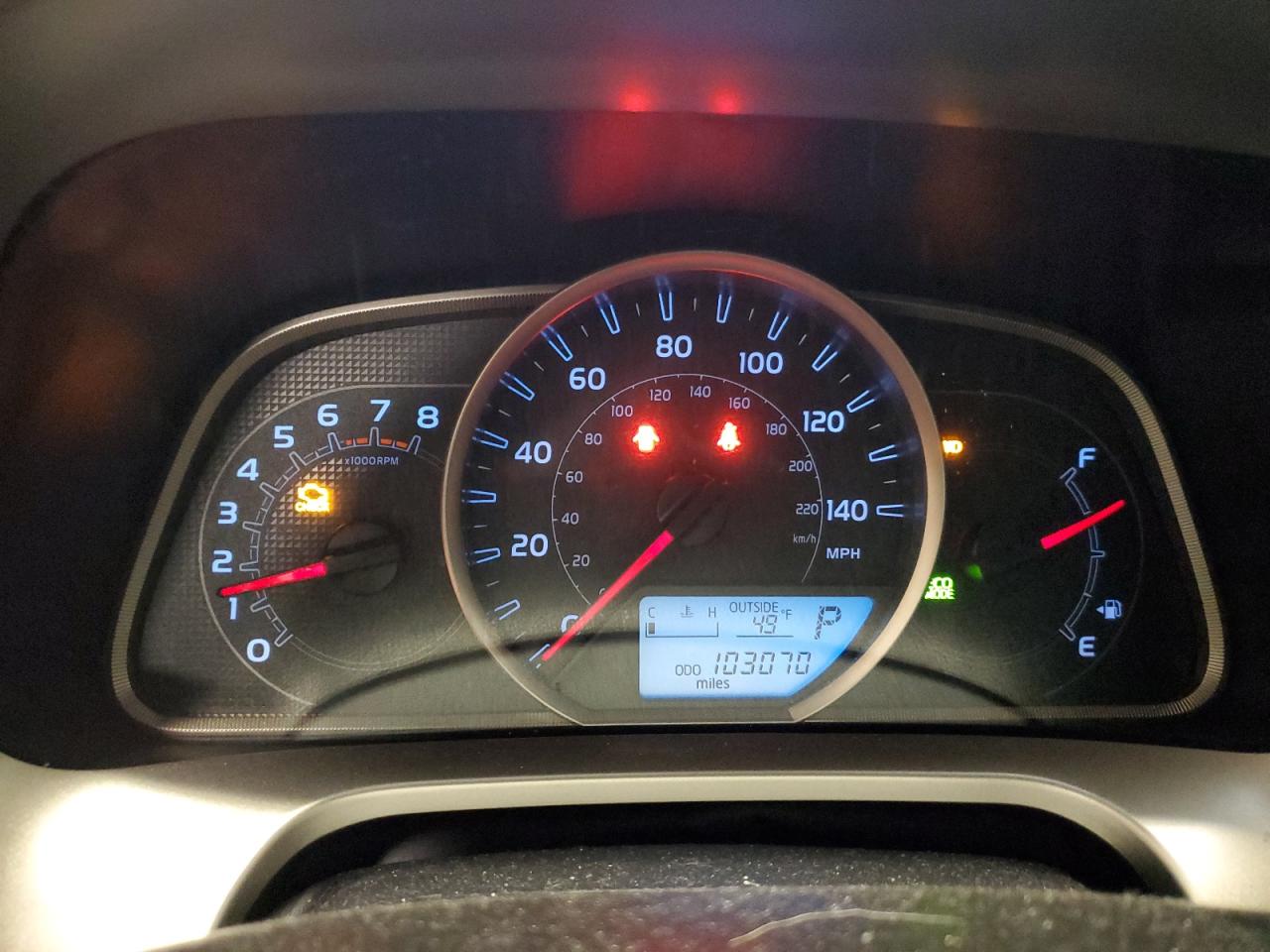 Toyota RAV4 2013 — 10