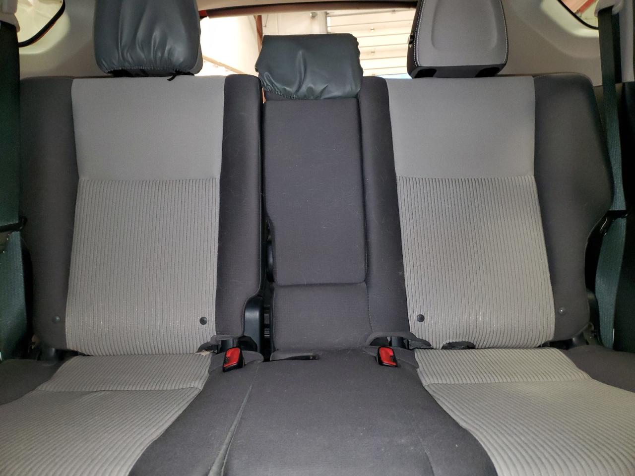 Toyota RAV4 2013 — 11