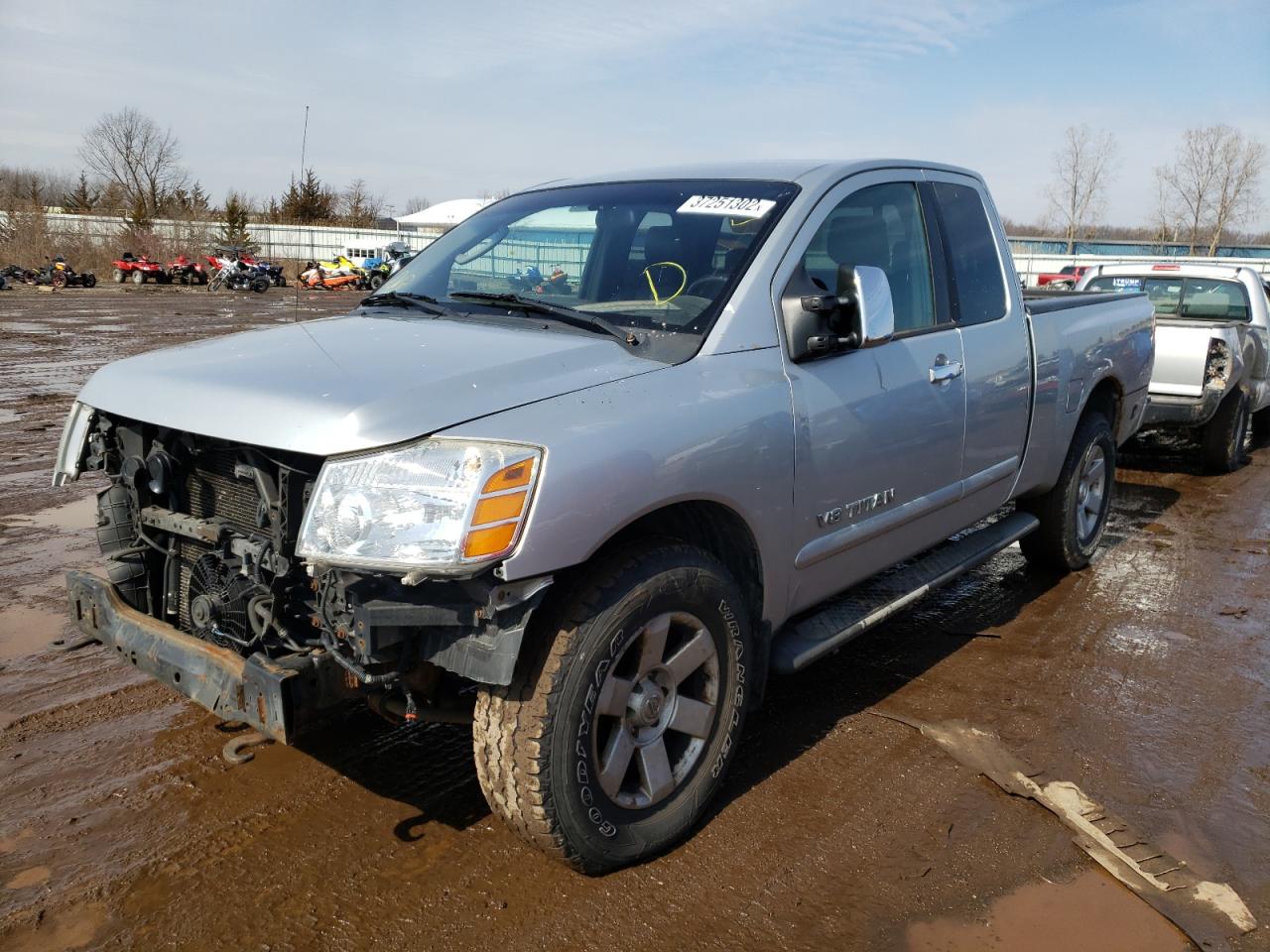 Nissan Titan 2005 — 2