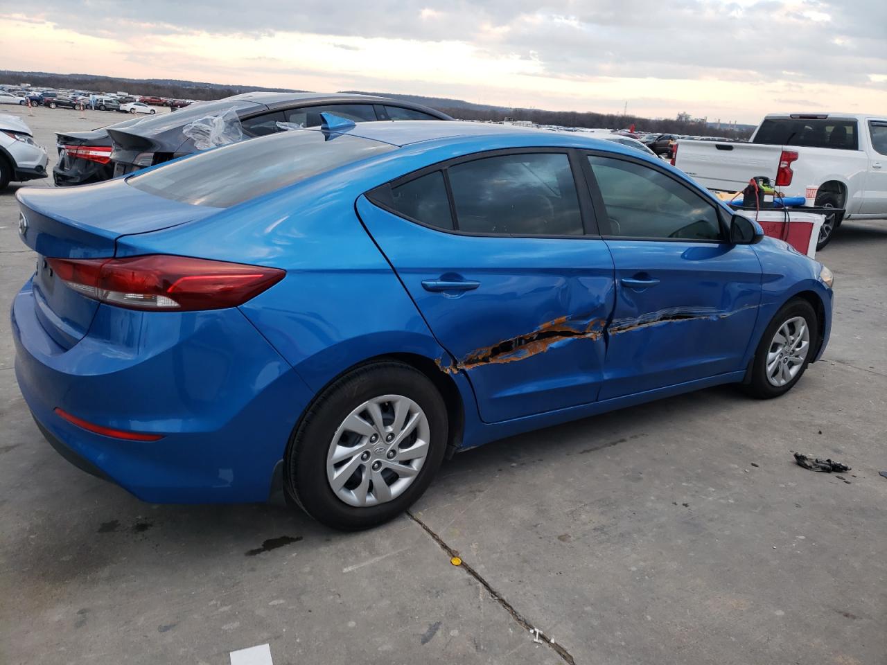 Hyundai Elantra 2017 — 4
