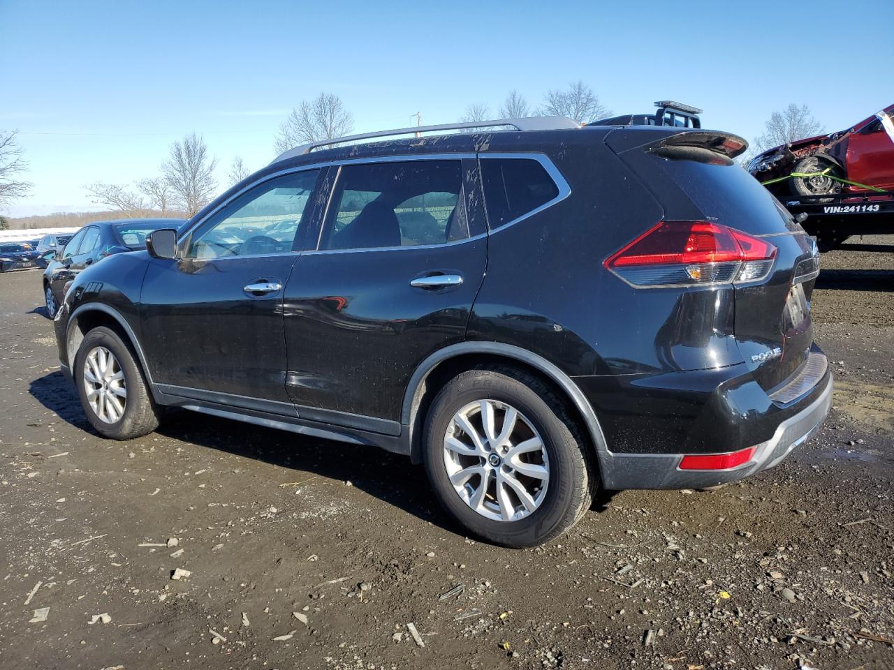 Nissan Rogue 2018 — 3