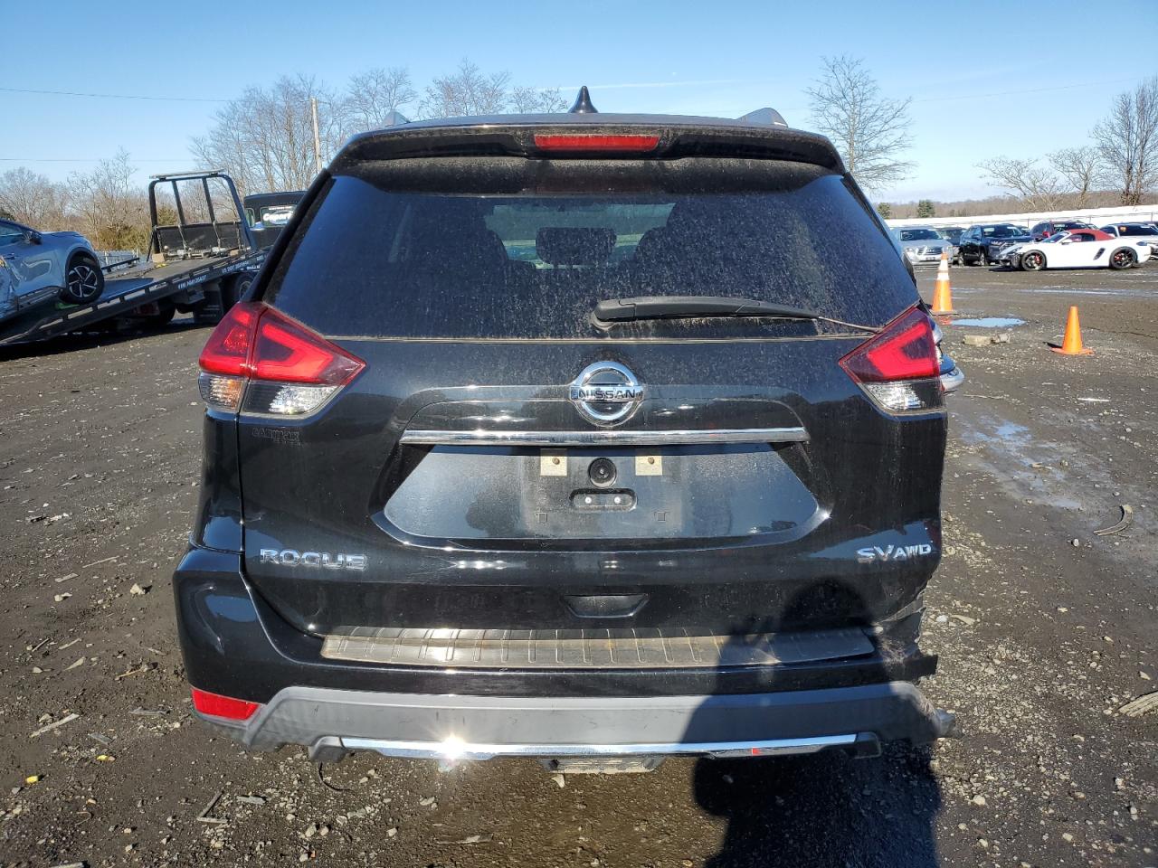 Nissan Rogue 2018 — 7