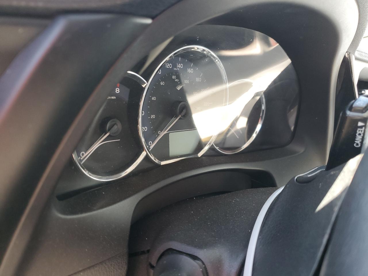 Toyota Corolla Le 2018 — 10