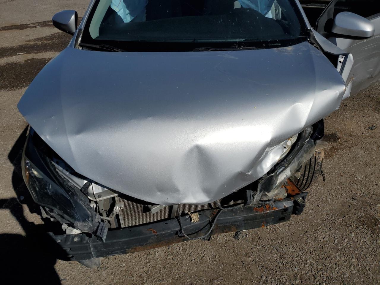 Toyota Corolla Le 2018 — 12