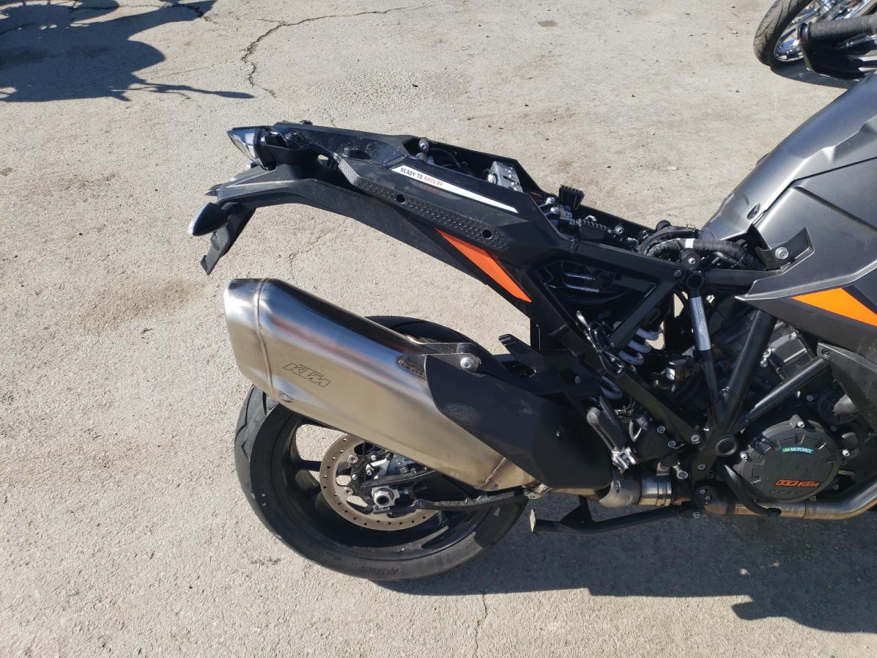 KTM 1290 2023 — 7