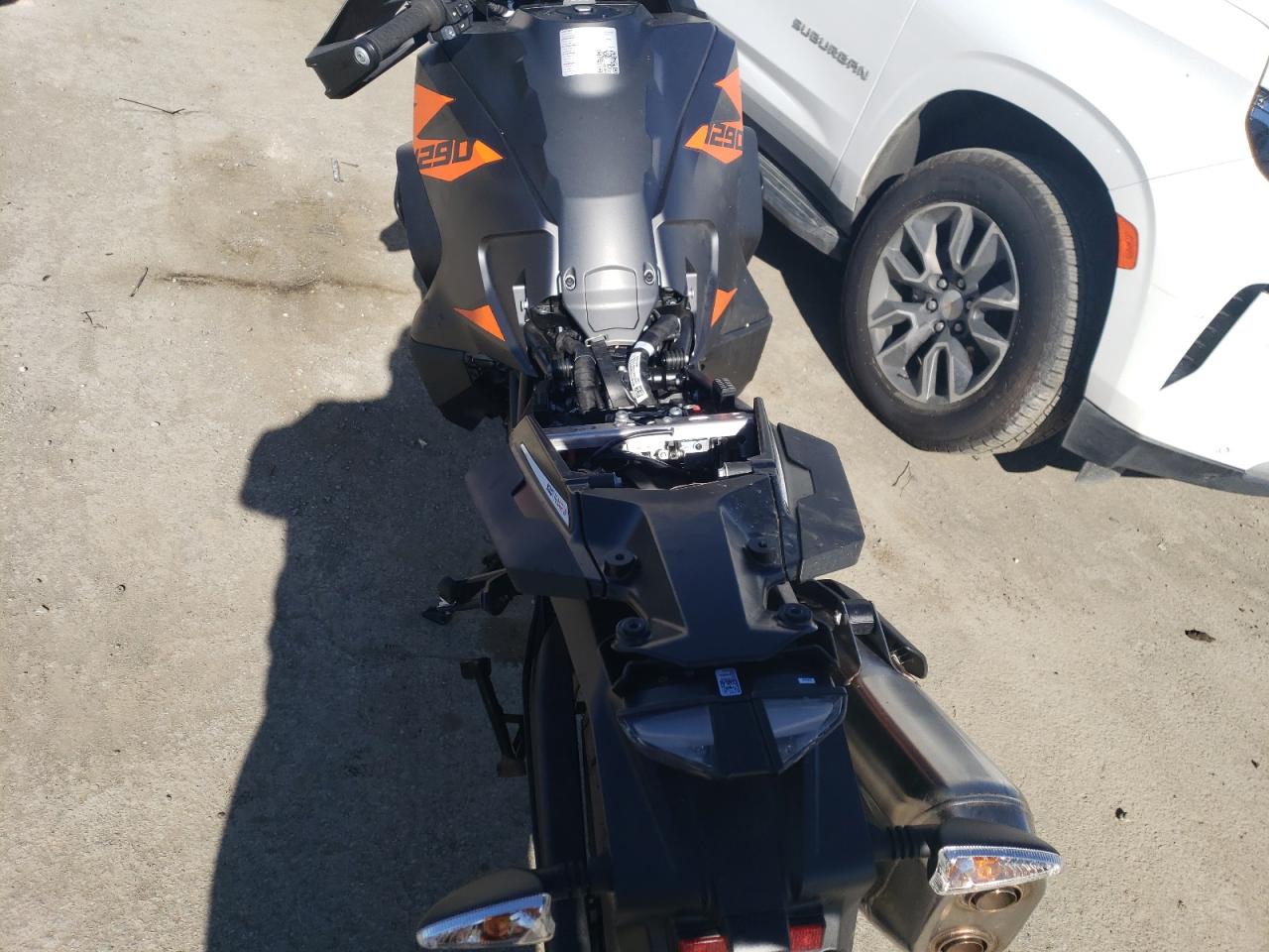 KTM 1290 2023 — 10