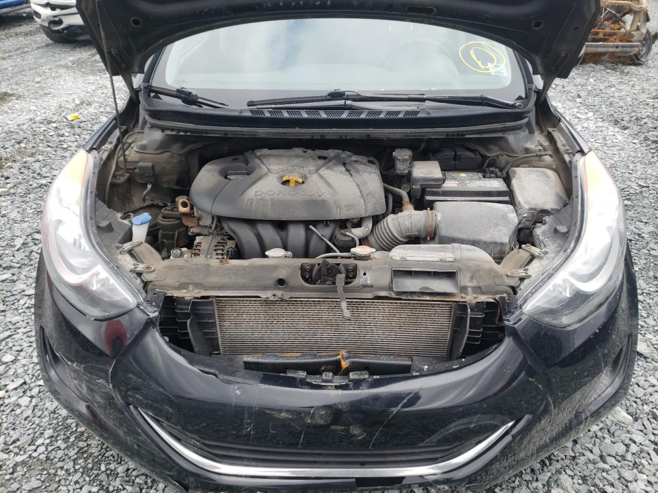Hyundai Elantra Gl 2012 — 7