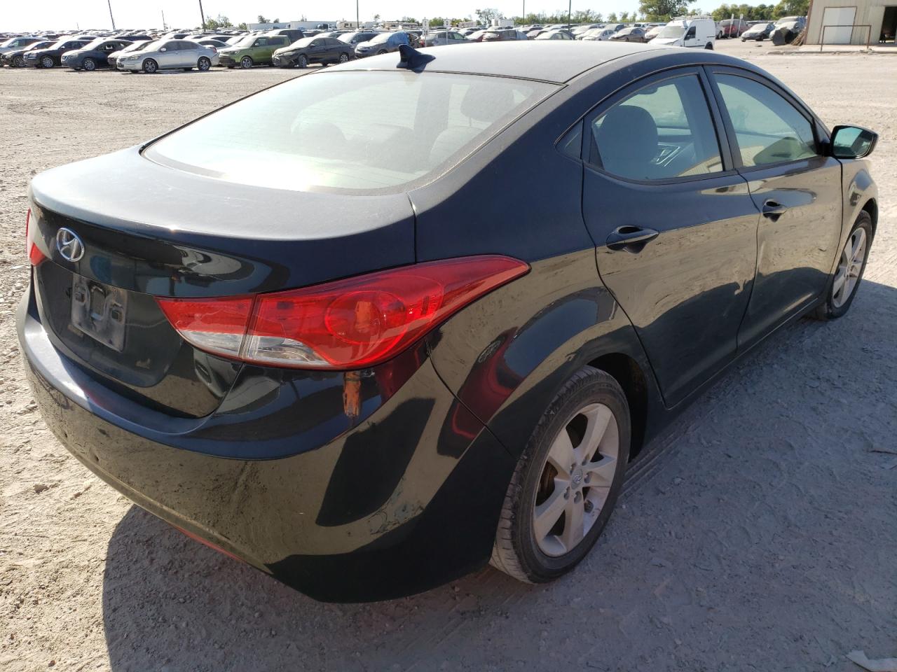 Hyundai Elantra 2012 — 4