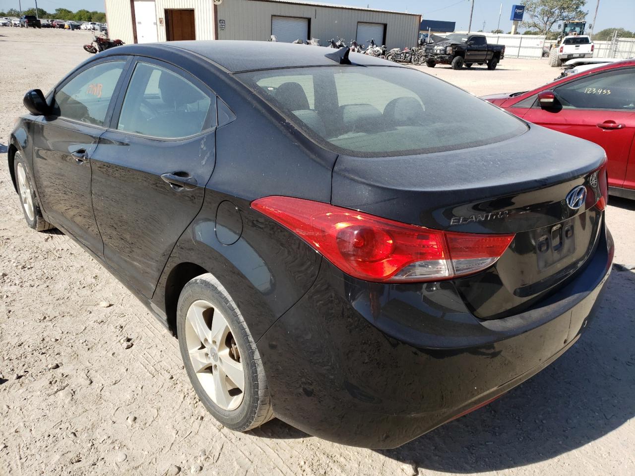 Hyundai Elantra 2012 — 3
