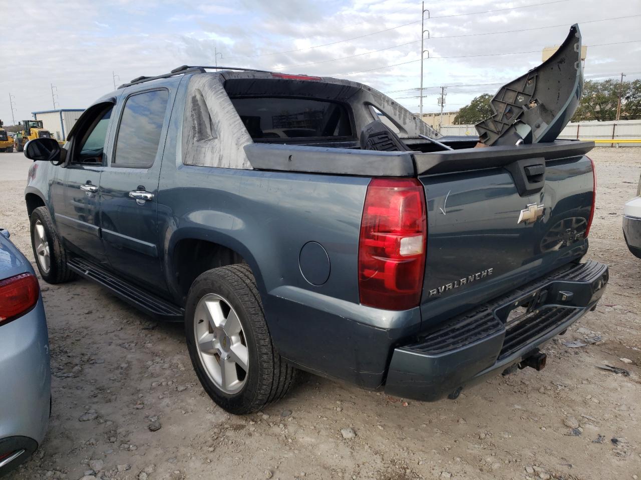 Chevrolet Avalanche 2008 — 3