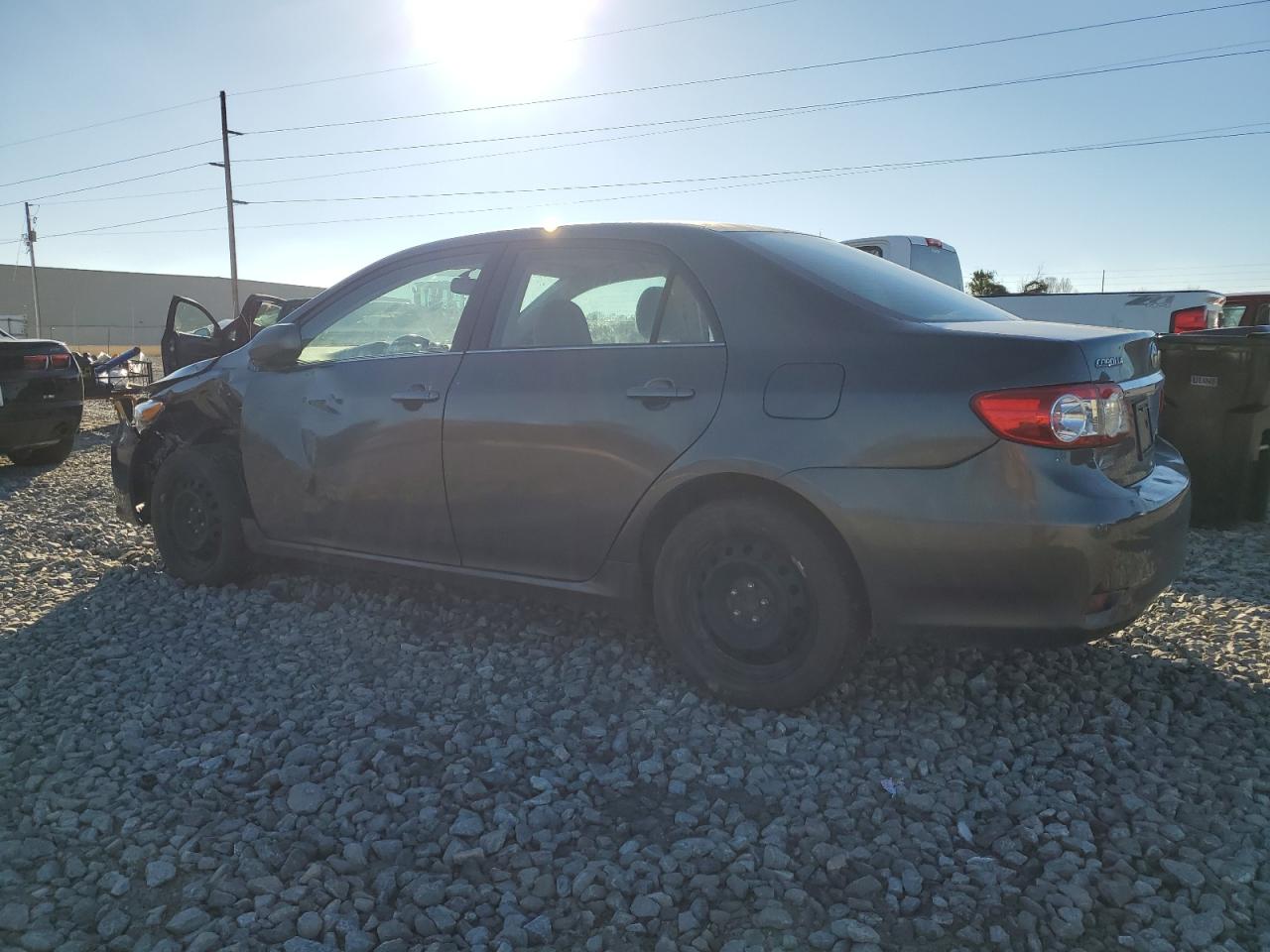 Toyota Corolla 2013 — 3