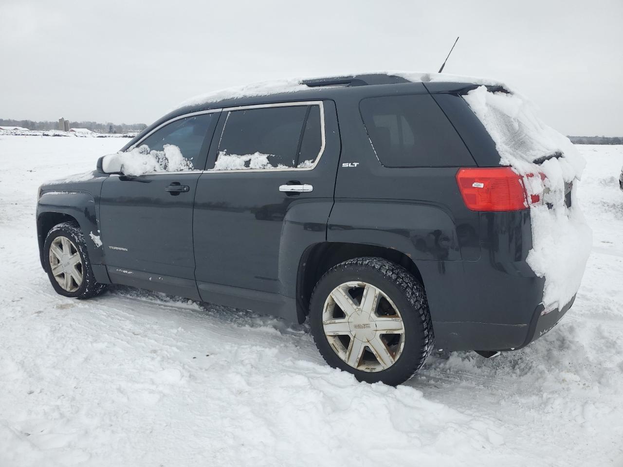 GMC Terrain 2011 — 3