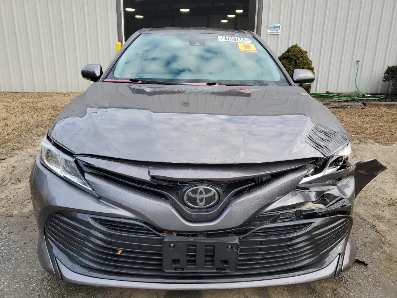 Toyota Camry 2018 — 6