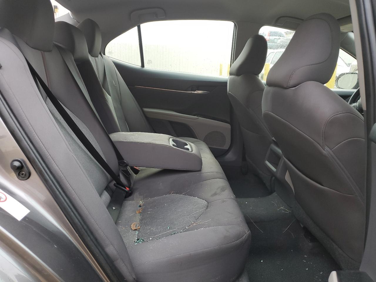 Toyota Camry 2018 — 11