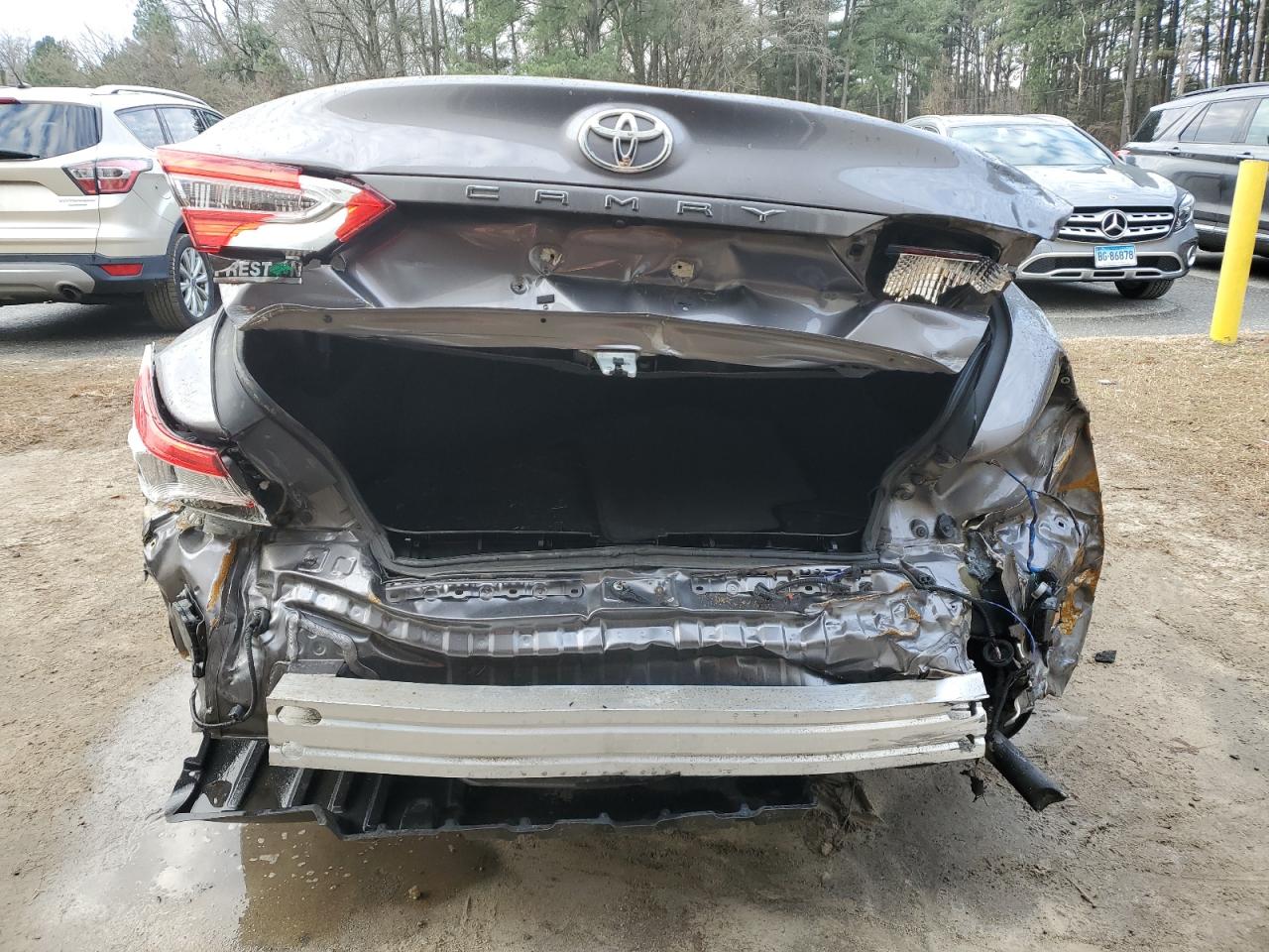 Toyota Camry 2018 — 7