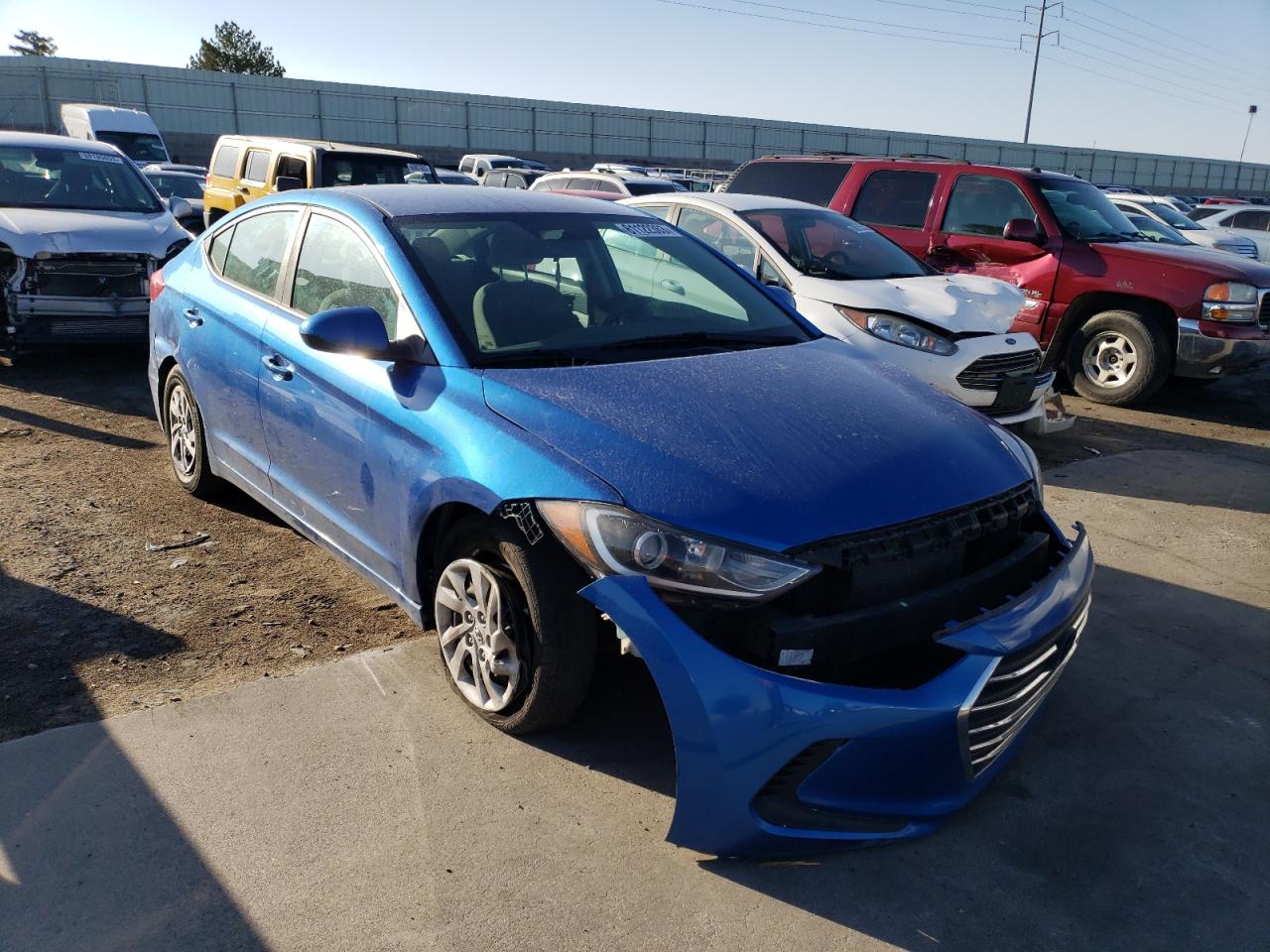 2018 HYUNDAI ELANTRA SE