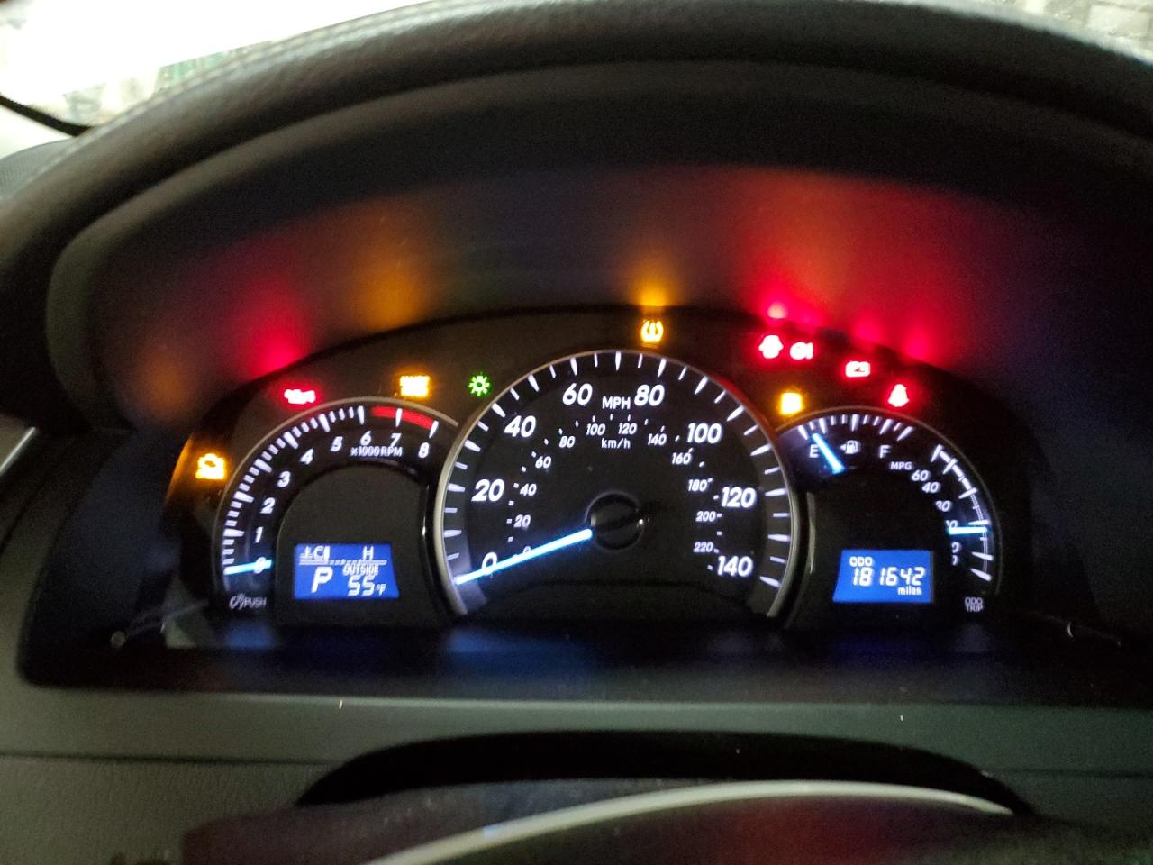 Toyota Camry 2012 — 10