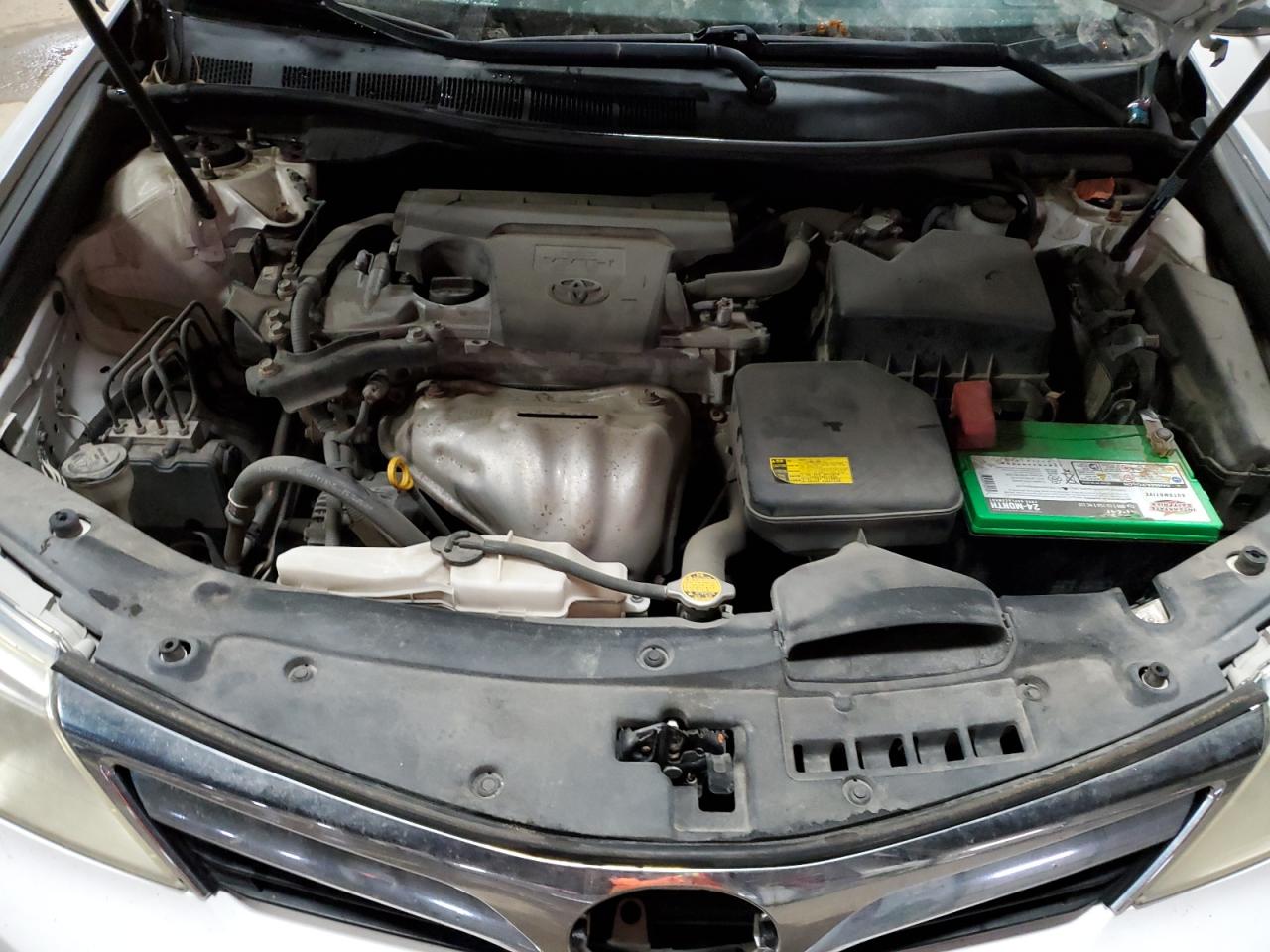 Toyota Camry 2012 — 12