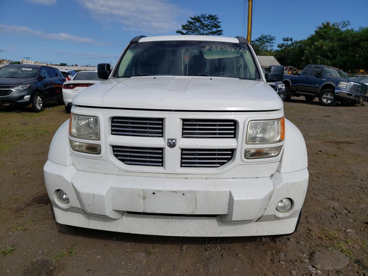 Dodge Nitro 2011 — 6