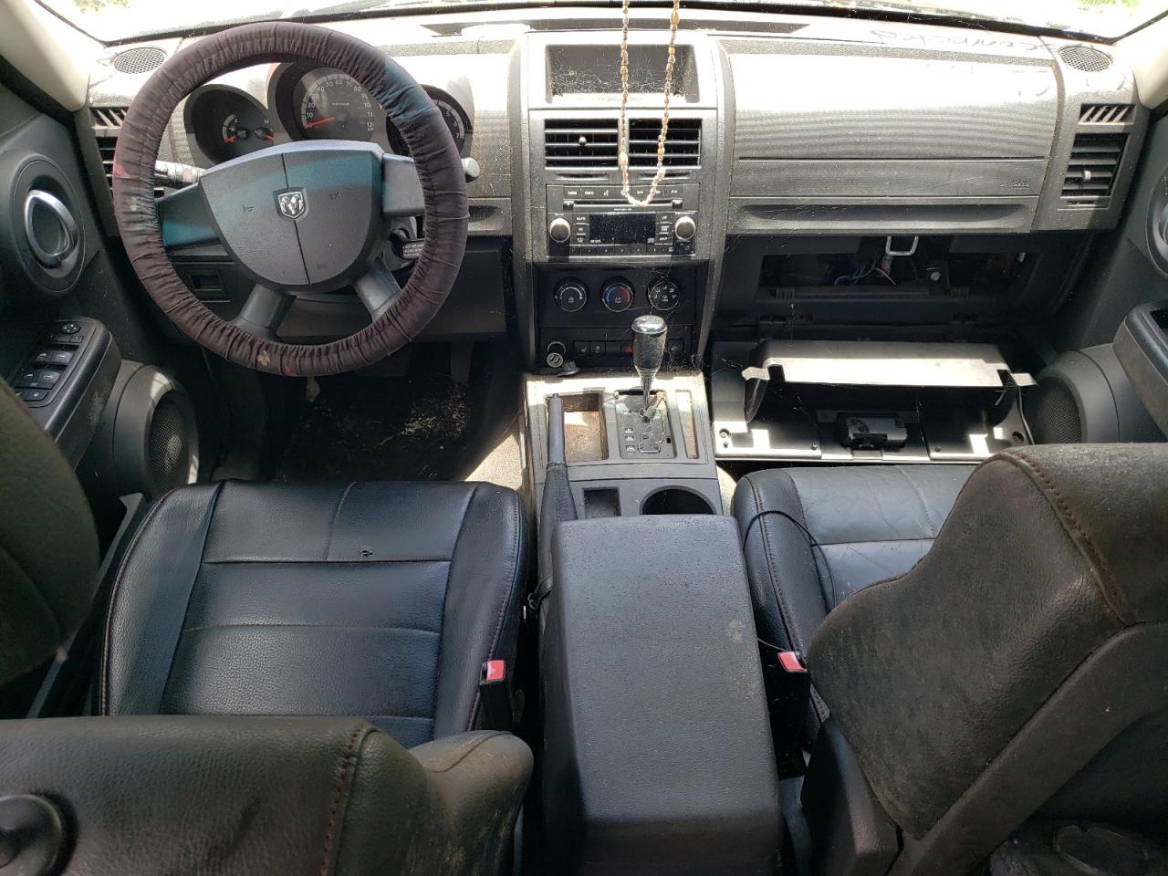 Dodge Nitro 2011 — 9