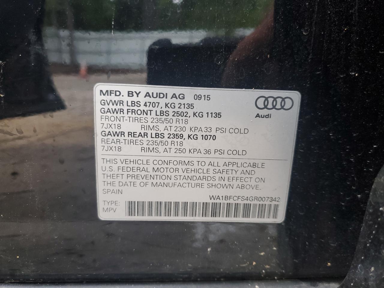 Audi Q3 2016 — 14