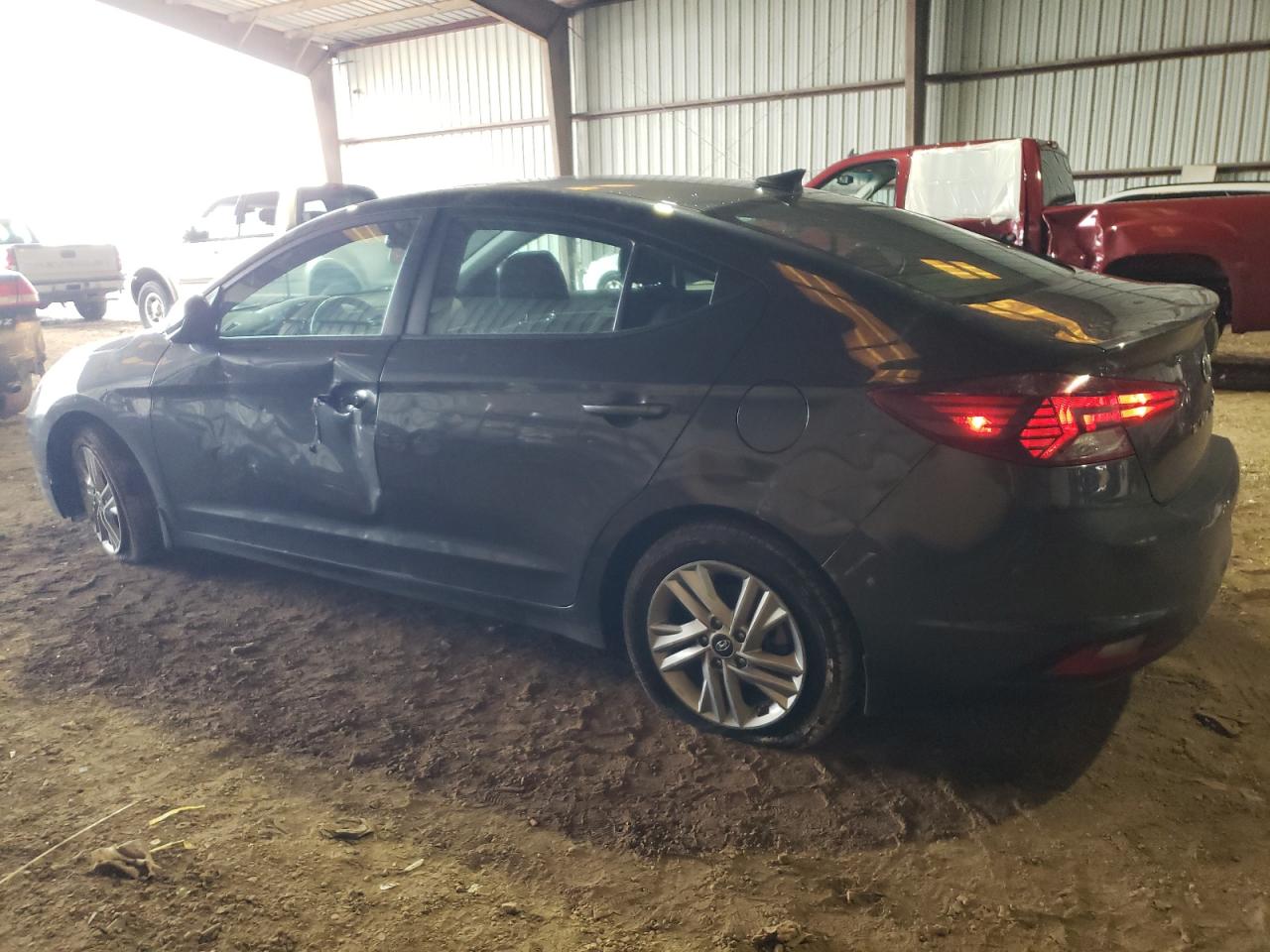 Hyundai Elantra 2020 — 3