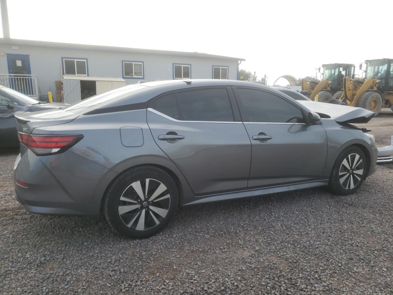 Nissan Sentra 2022 — 4