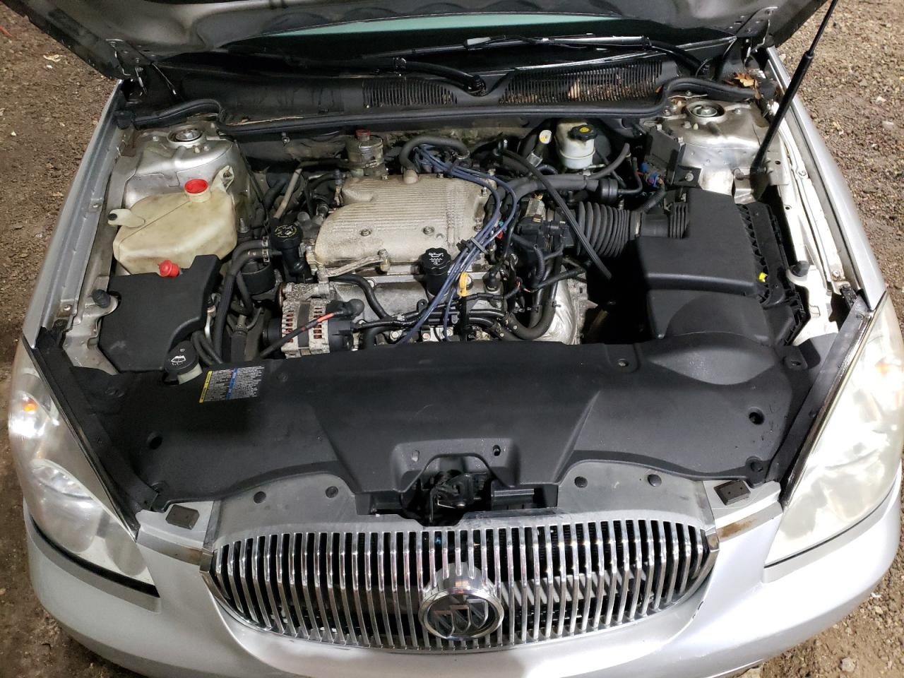 Buick Lucerne 2009 — 12