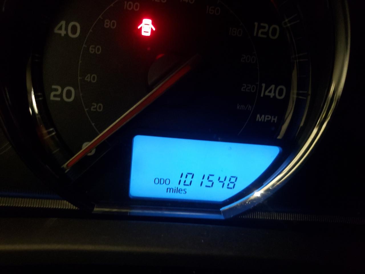 Toyota RAV4 2015 — 8