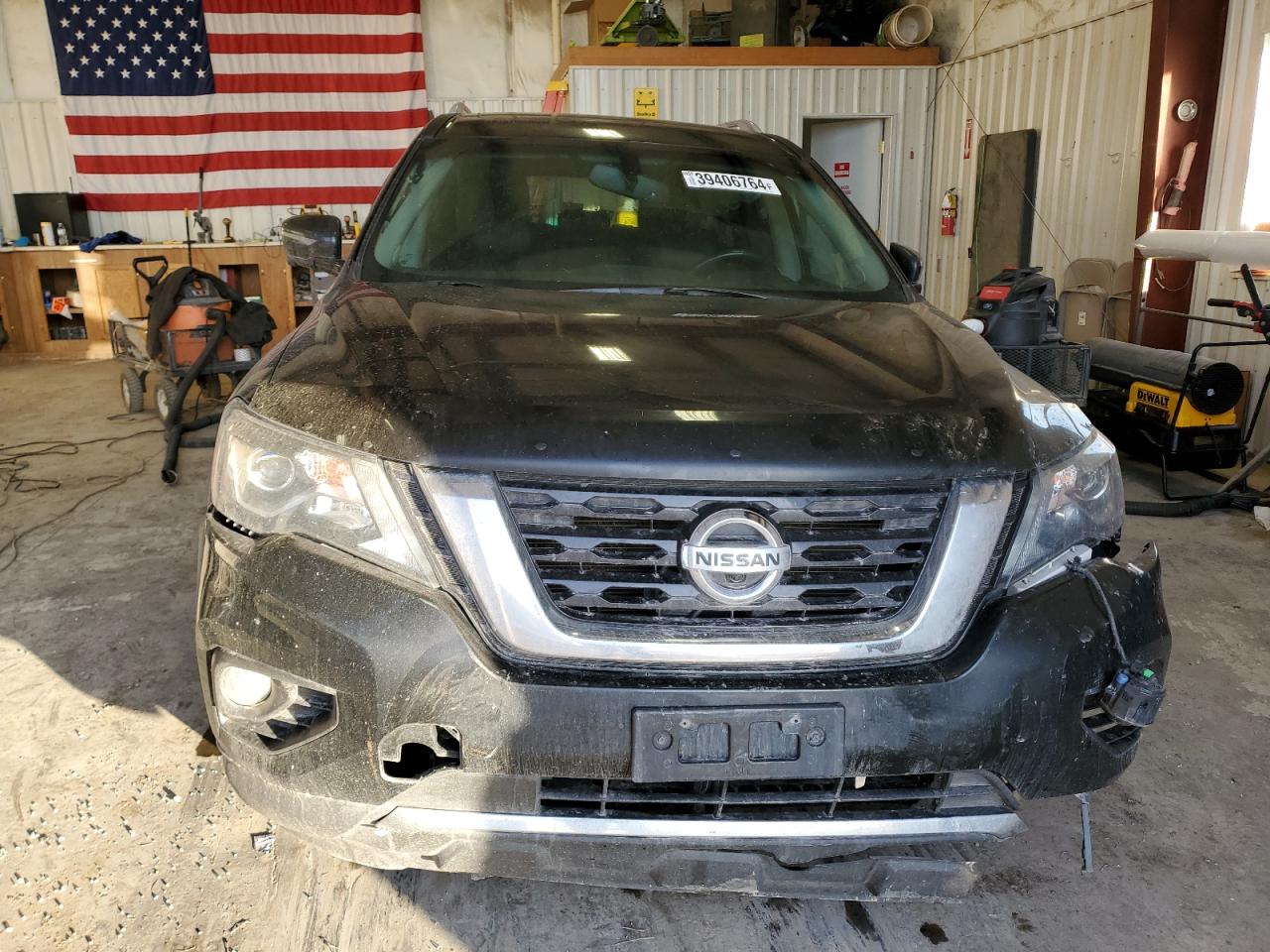 Nissan Pathfinder 2017 — 6