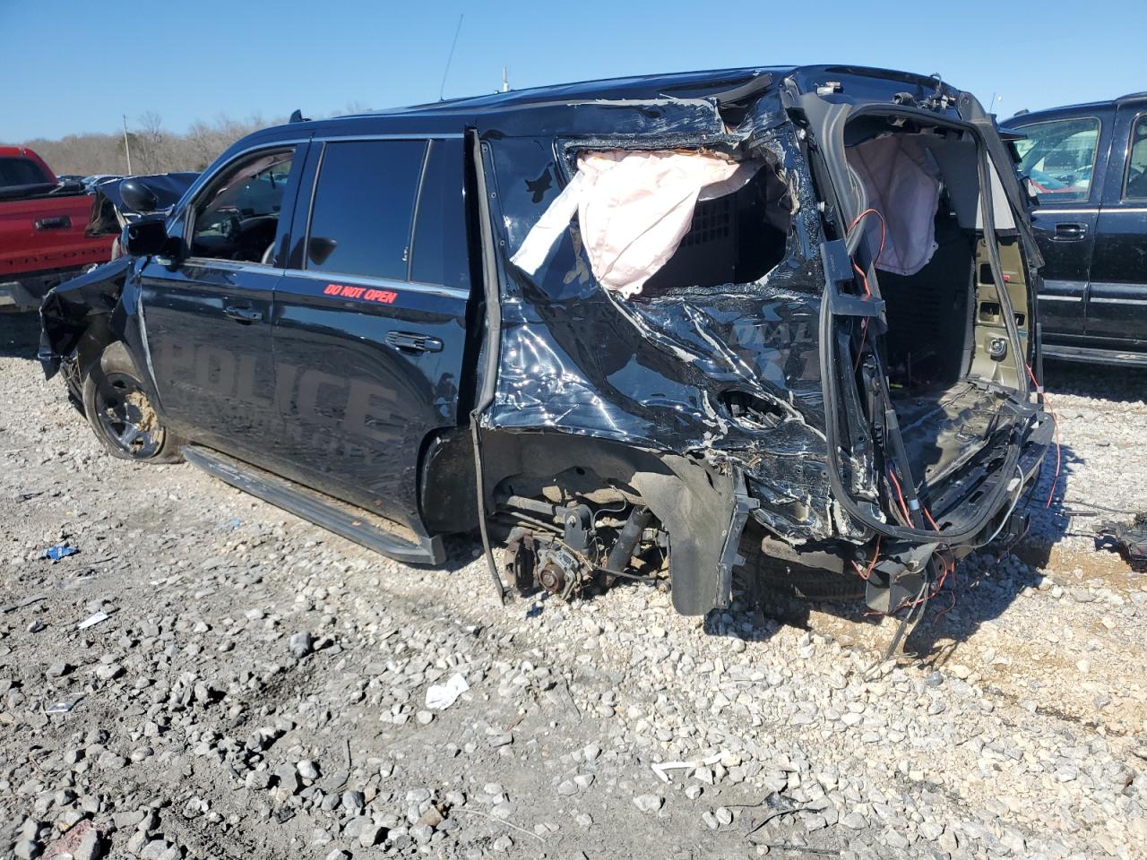 Chevrolet Tahoe 2019 — 3