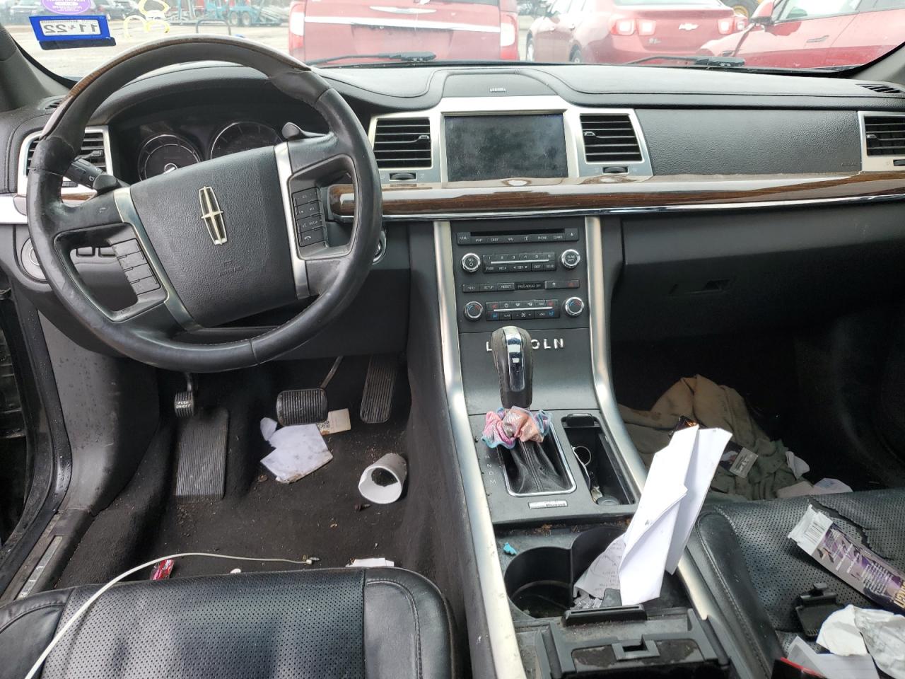 Lincoln MKS 2010 — 9