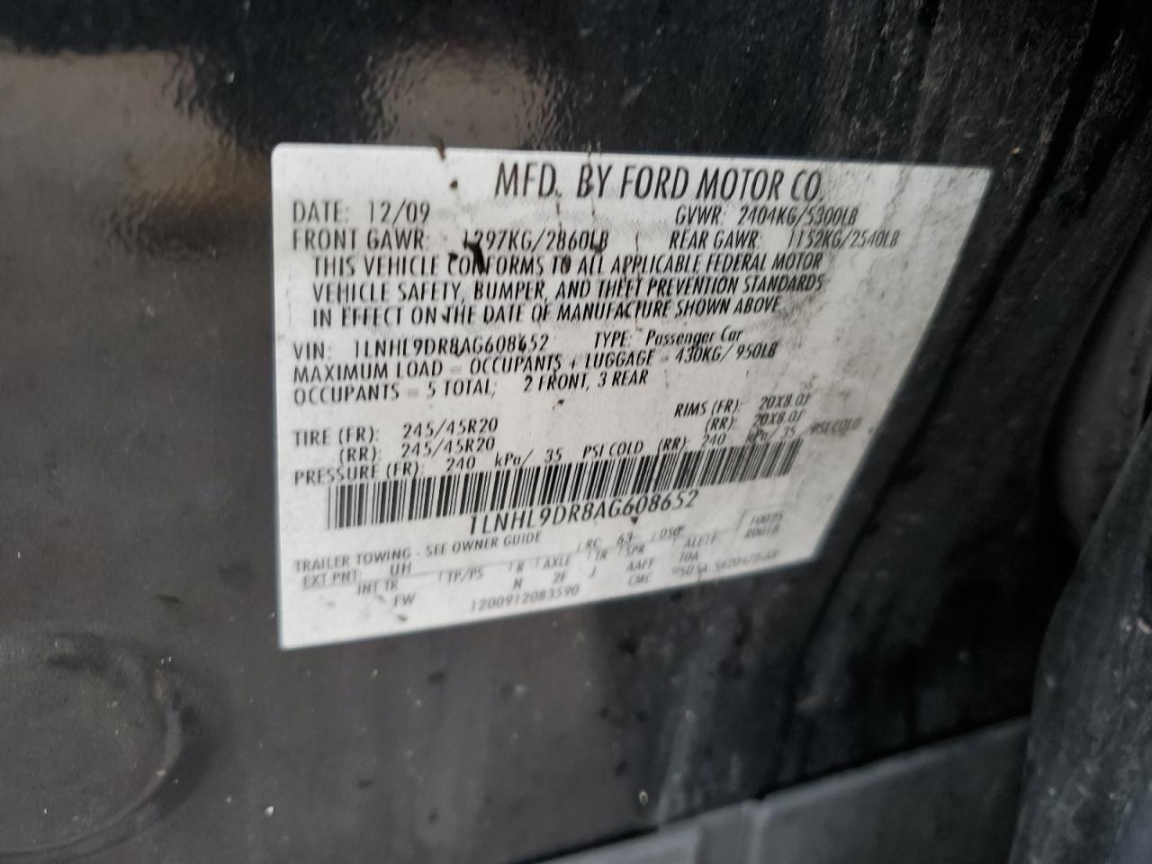 Lincoln MKS 2010 — 13